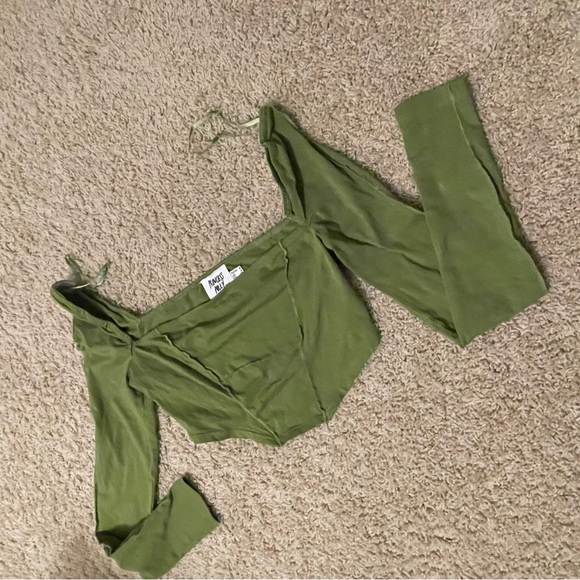 Princess Polly Tops - Princess Polly xx green top size 4